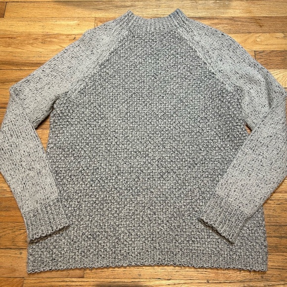 • Vince • Seed Stitch Crew in Pebble/Gray - Picture 8 of 12